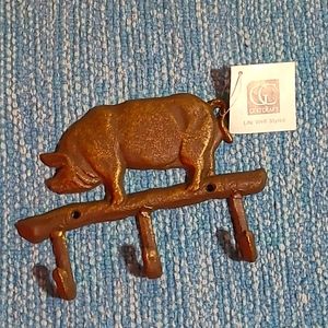 Iron Pig Key Holder